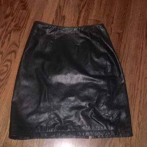 Wilson’s *real leather * skirt